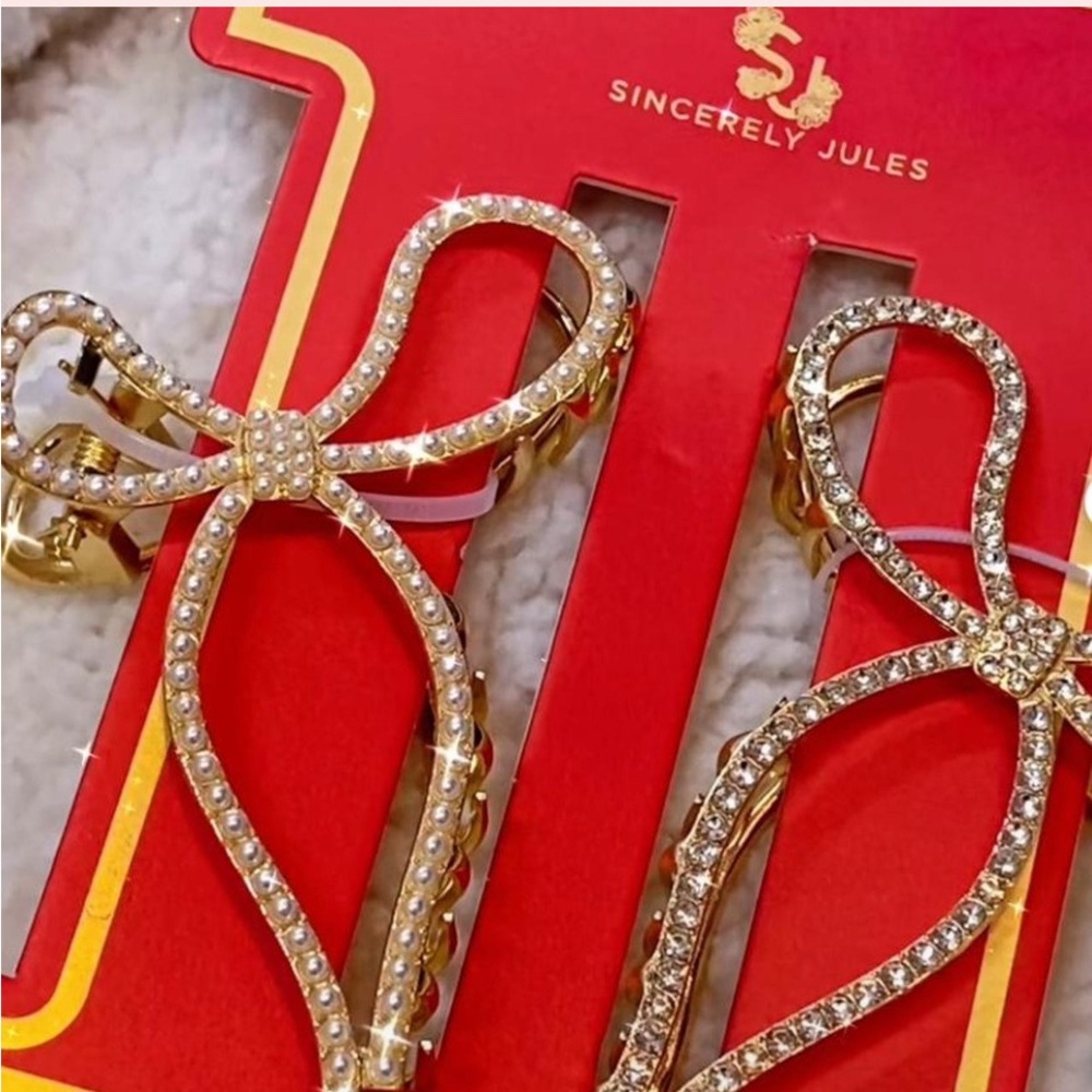 Sincerely Jules Gold, Rhinestones , and Pearls Large Bow Claw Hair Clips
